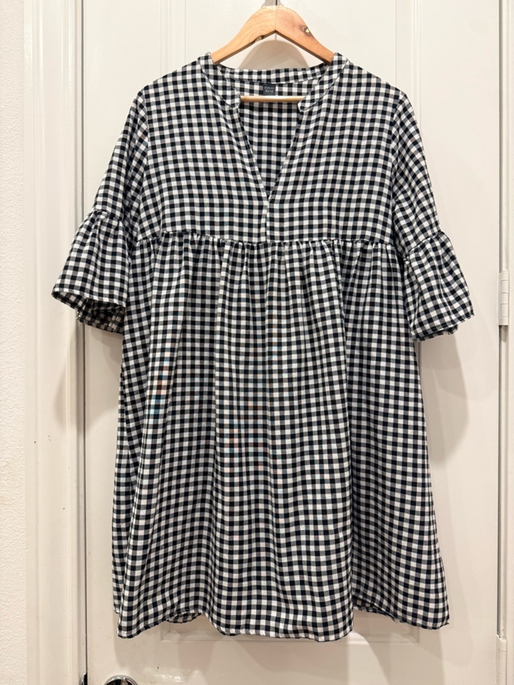 Black and White Gingham Mini Dress - Casual V-Neck Babydoll